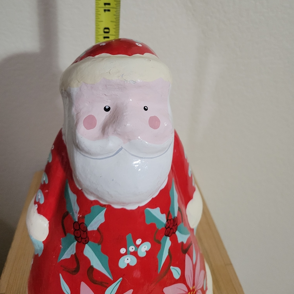 Santa Claus Folk Art Deco Swedish design with Holly and Poinsettia Paper Mache - Picture 8 of 9